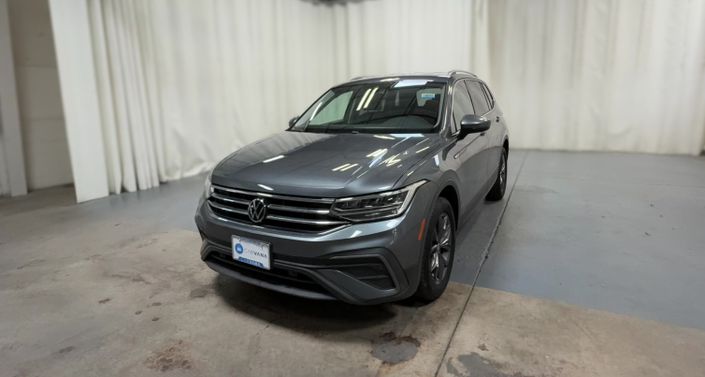 Thumbnail: 2022 Volkswagen Tiguan - 1