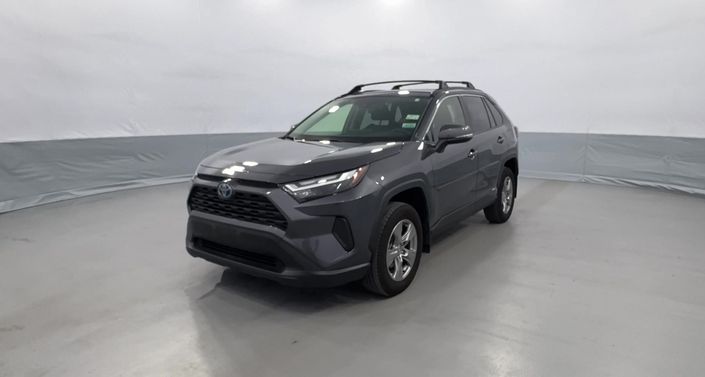 2023 Toyota RAV4 XLE Hero Image