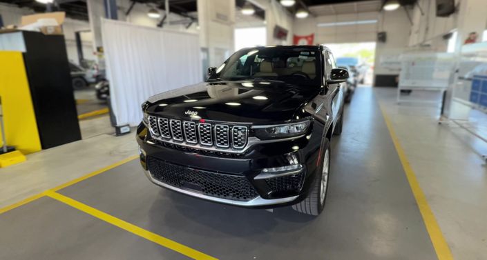 Thumbnail: 2023 Jeep Grand Cherokee - 1