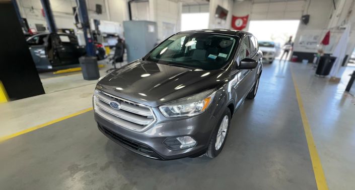 Thumbnail: 2017 Ford Escape - 1