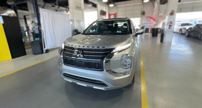 Thumbnail: 2024 Mitsubishi Outlander - 1