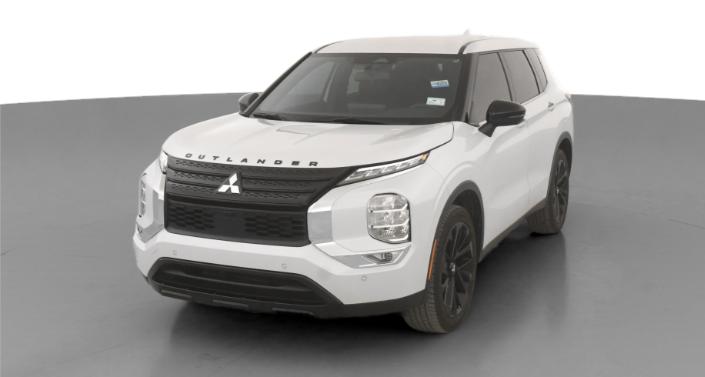 Thumbnail: 2023 Mitsubishi Outlander - 1