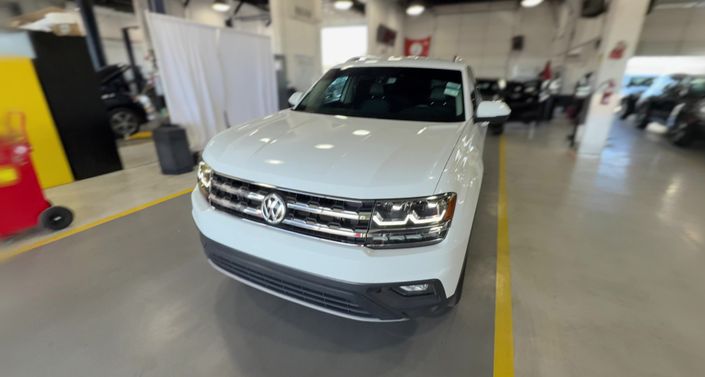 2019 Volkswagen Atlas SE Hero Image