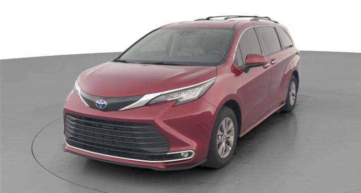 Thumbnail: 2023 Toyota Sienna - 1