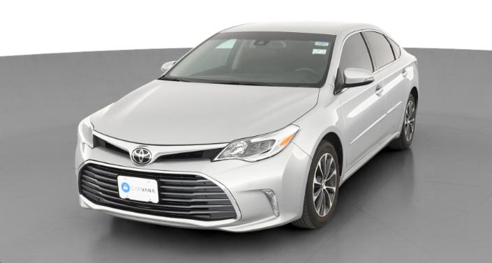 2017 Toyota Avalon XLE Hero Image