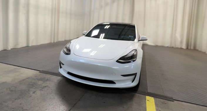 Thumbnail: 2022 Tesla Model 3 - 1