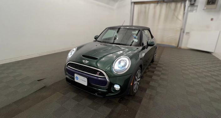 Thumbnail: 2017 MINI Cooper Convertible - 1