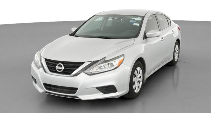 Thumbnail: 2017 Nissan Altima - 1