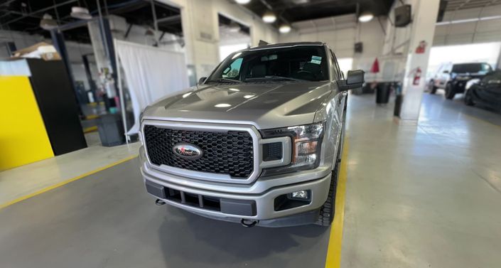 Thumbnail: 2020 Ford Econoline - 1