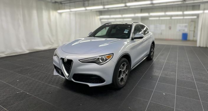 Thumbnail: 2023 Alfa Romeo Stelvio - 1