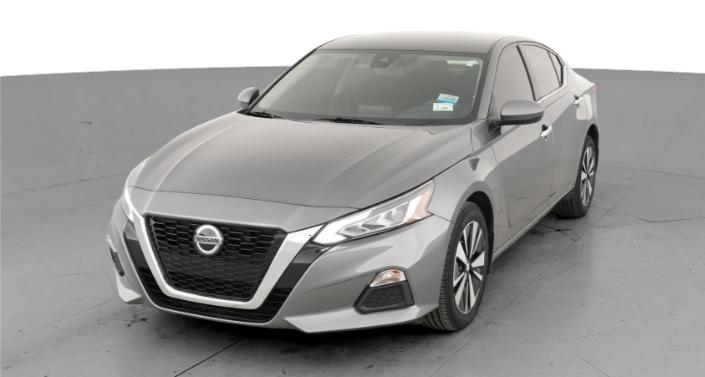 Thumbnail: 2022 Nissan Altima - 1