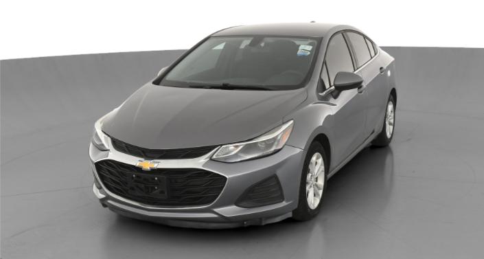 Thumbnail: 2019 Chevrolet Cruze - 1
