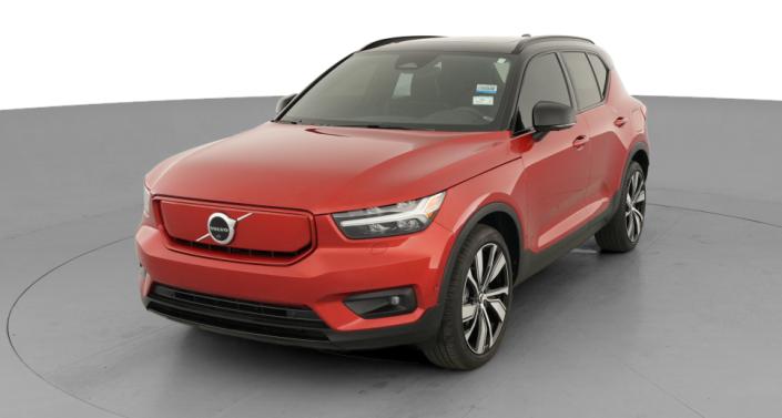 Thumbnail: 2022 Volvo XC40 - 1