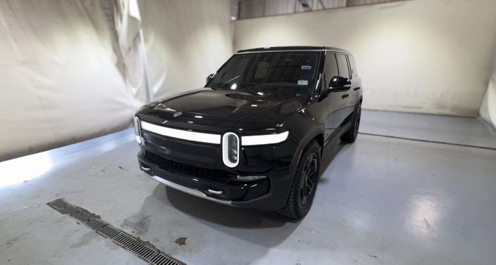 Thumbnail: 2023 Rivian R1S - 1