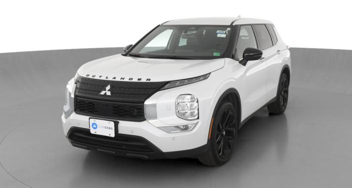 Thumbnail: 2023 Mitsubishi Outlander - 1