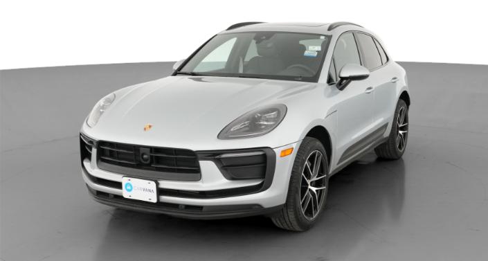 Thumbnail: 2024 Porsche Macan - 1