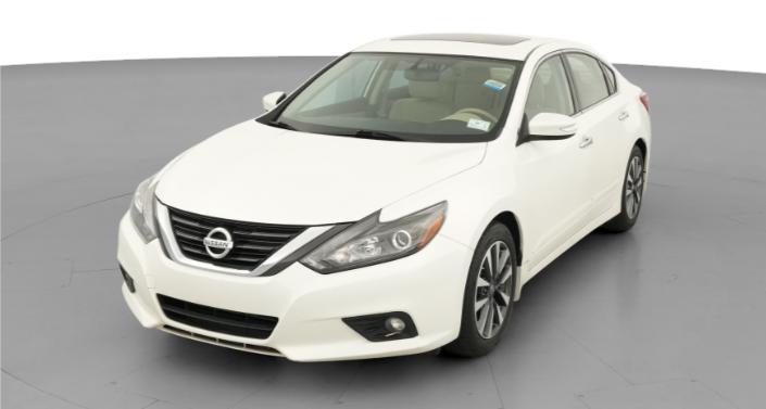 Thumbnail: 2017 Nissan Altima - 1