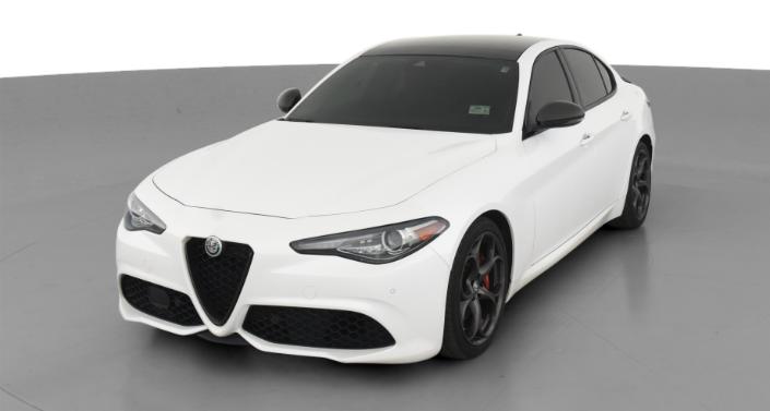 Thumbnail: 2019 Alfa Romeo Giulia - 1