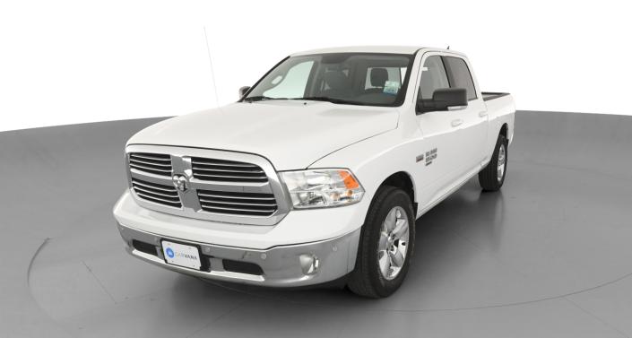 Thumbnail: 2019 RAM 1500 Classic - 1