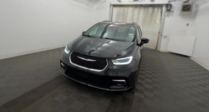 Thumbnail: 2021 Chrysler Pacifica - 1