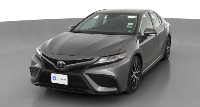 2022 Toyota Camry SE Hero Image