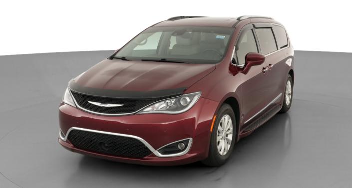 Thumbnail: 2018 Chrysler Pacifica - 1