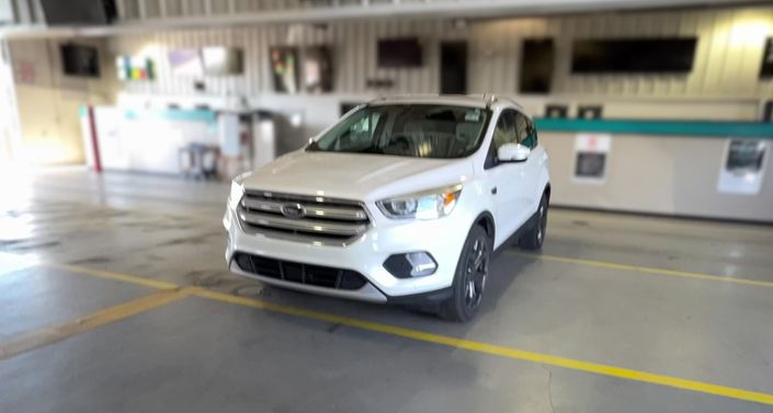 Thumbnail: 2018 Ford Escape - 1