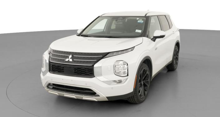 Thumbnail: 2023 Mitsubishi Outlander - 1