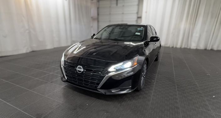 Thumbnail: 2023 Nissan Altima - 1