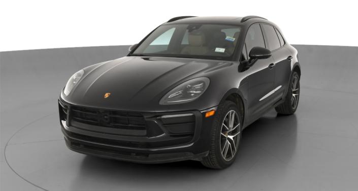 Thumbnail: 2022 Porsche Macan - 1