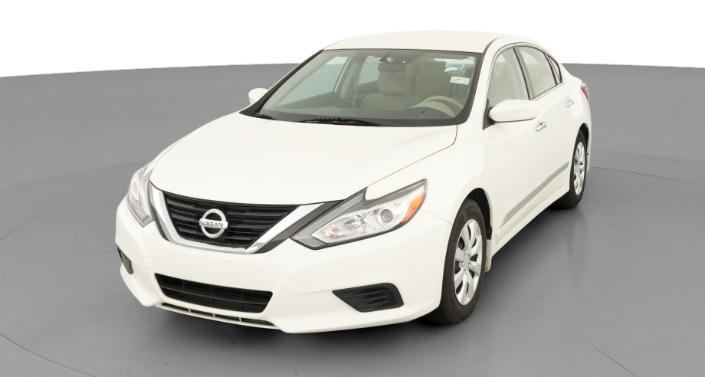 Thumbnail: 2017 Nissan Altima - 1