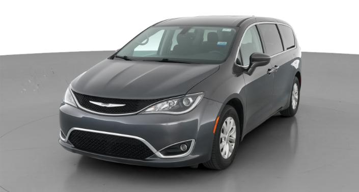 Thumbnail: 2019 Chrysler Pacifica - 1