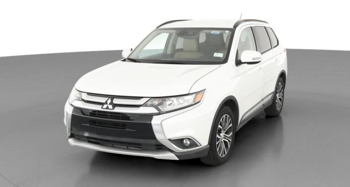 Thumbnail: 2016 Mitsubishi Outlander - 1