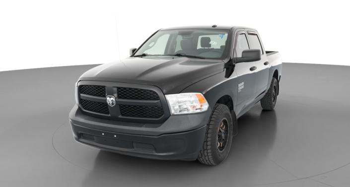 Thumbnail: 2020 RAM 1500 Classic - 1