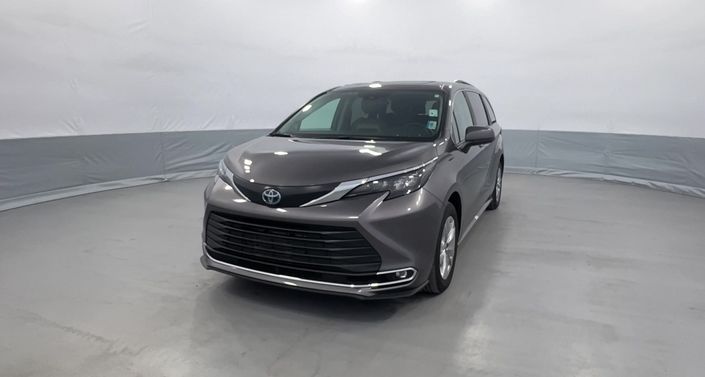 Thumbnail: 2024 Toyota Sienna - 1