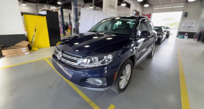 2012 Volkswagen Tiguan 2.0T -
                  Tempe, AZ