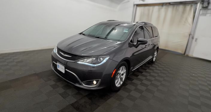 Thumbnail: 2017 Chrysler Pacifica - 1
