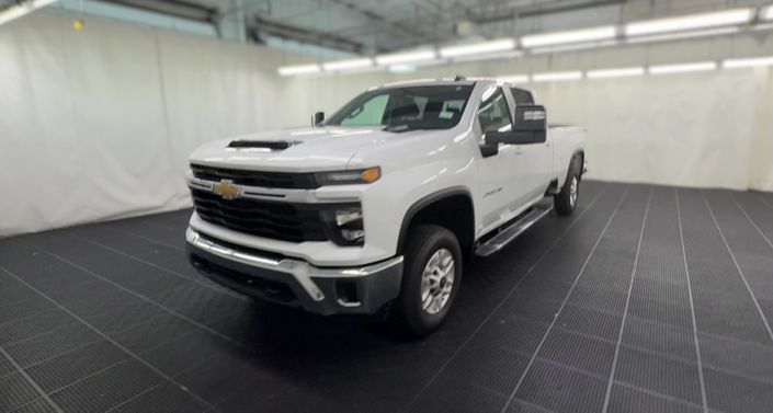 Thumbnail: 2024 Chevrolet Silverado 2500 - 1