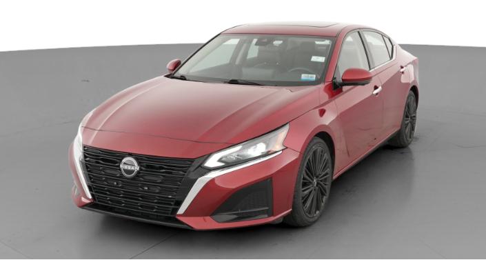 Thumbnail: 2023 Nissan Altima - 1