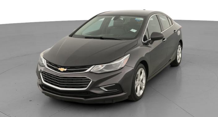 Thumbnail: 2017 Chevrolet Cruze - 1