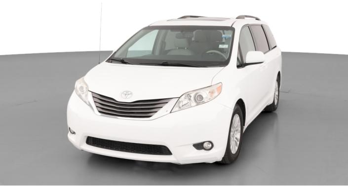 Thumbnail: 2013 Toyota Sienna - 1