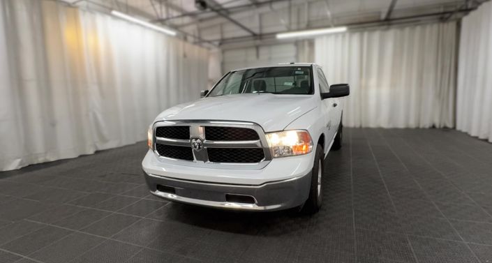 Thumbnail: 2019 RAM 1500 Classic - 1