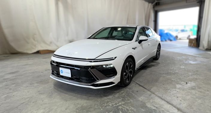 Thumbnail: 2024 Hyundai Sonata - 1