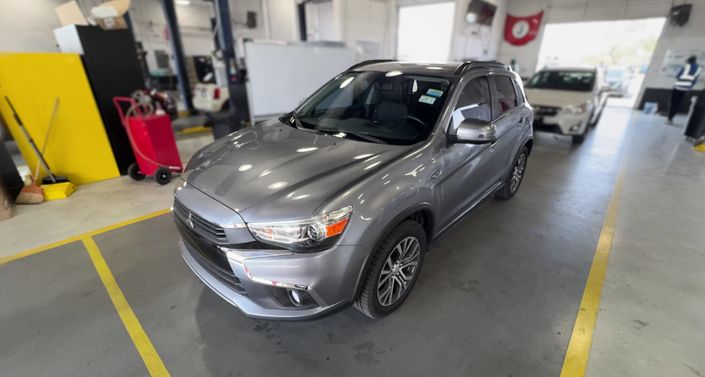 Thumbnail: 2017 Mitsubishi Outlander Sport - 1