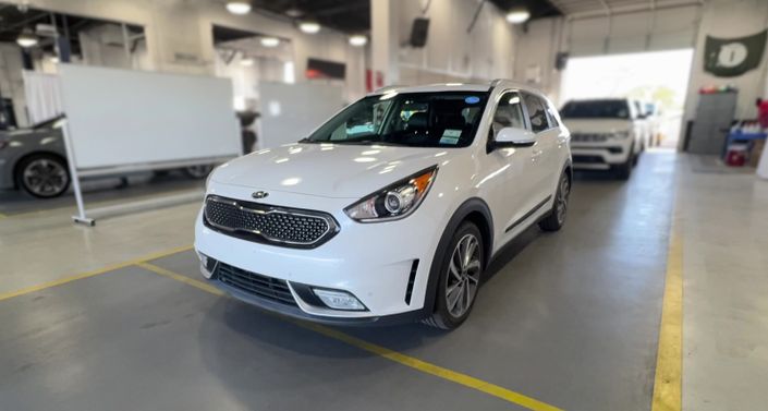 Thumbnail: 2017 Kia Niro - 1