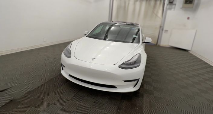Thumbnail: 2021 Tesla Model 3 - 1