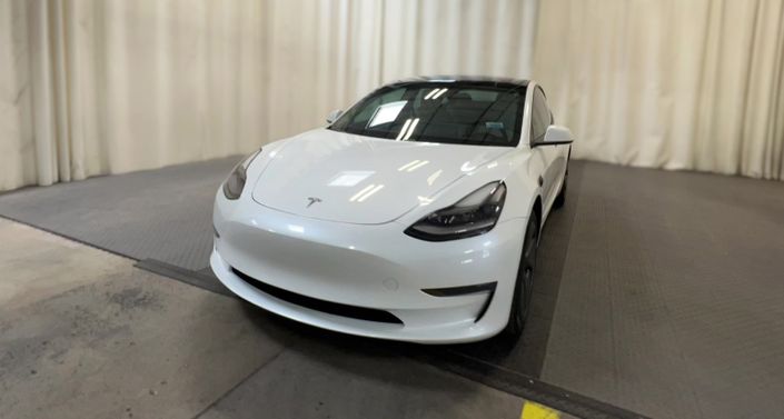 Thumbnail: 2021 Tesla Model 3 - 1