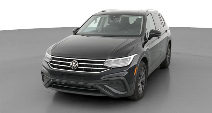 Thumbnail: 2022 Volkswagen Tiguan - 1