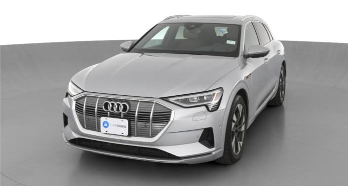Thumbnail: 2022 Audi e-tron - 1