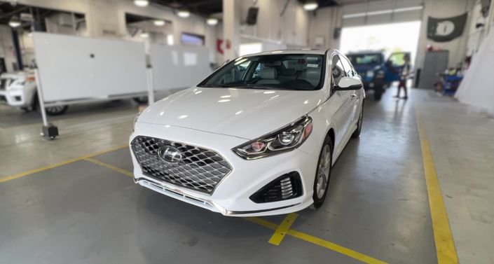 Thumbnail: 2019 Hyundai Sonata - 1